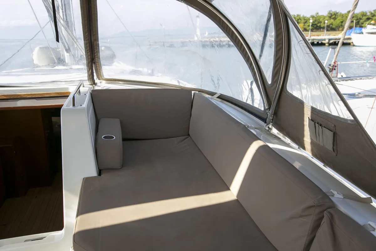 Cabin on Amazing Elli, a Jeanneau 54 sailboat at Marpissa, Greece