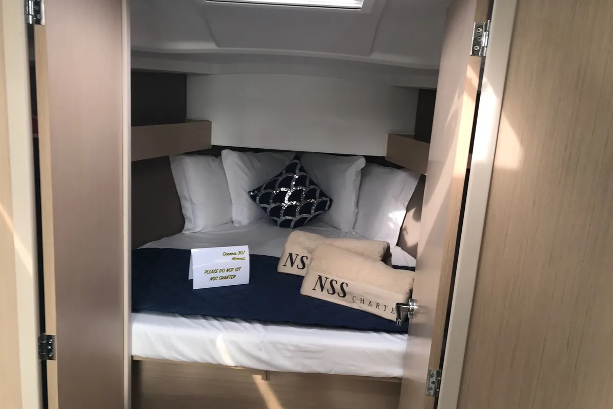 Cabin on Mimosa, a Beneteau Oceanis 30.1 sailboat at Olbia, Italy