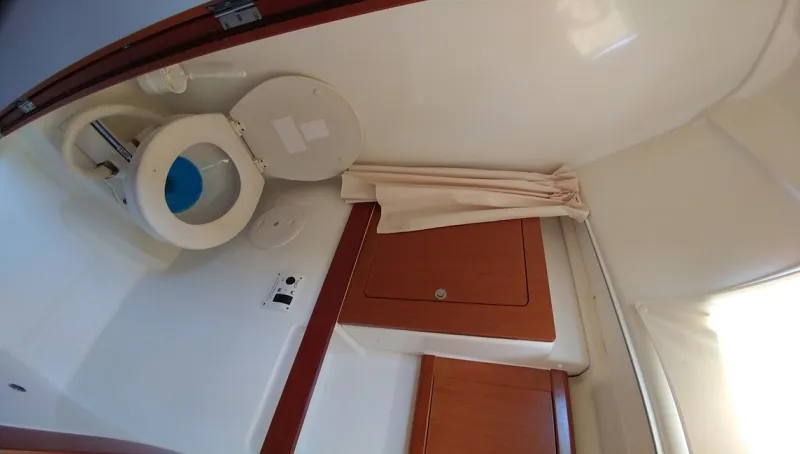 Head on Beluga, a Beneteau Oceanis 43 sailboat at Municipal Unit of Elefsina, Greece