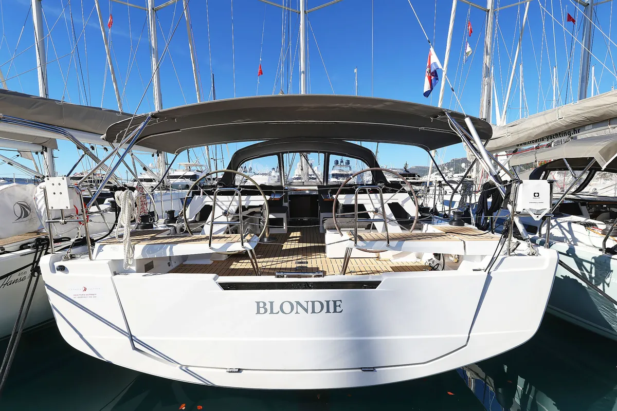 Exterior view of Blondie - Ow, a Hanse 460 sailboat at Grad Kaštela, Croatia