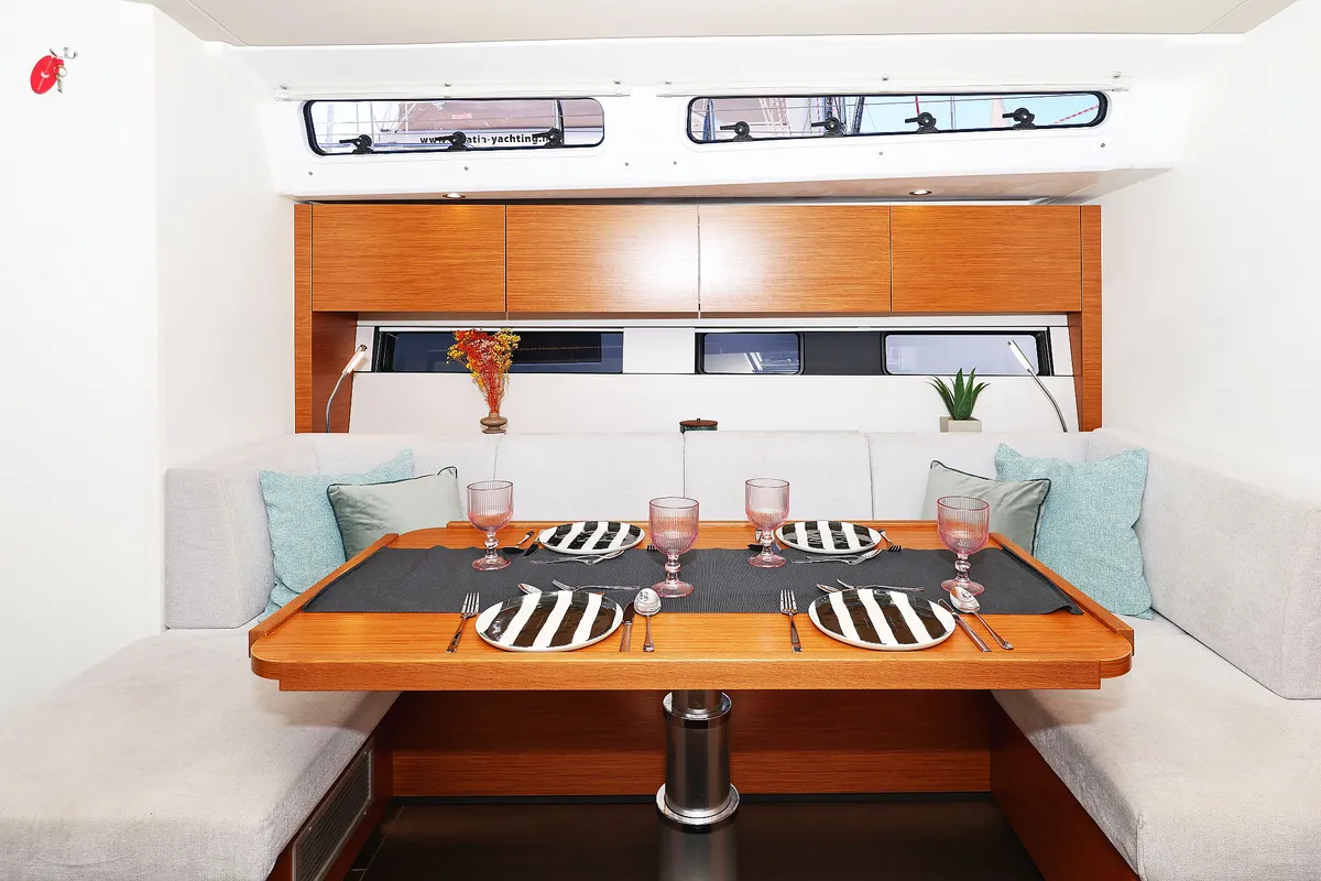 Salon of Blondie - Ow, a Hanse 460 sailboat at Grad Kaštela, Croatia