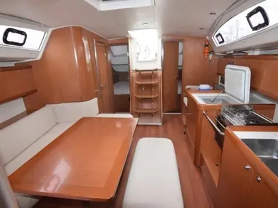 Salon of Anassa, a Beneteau Oceanis 40 sailboat at Volos, Greece