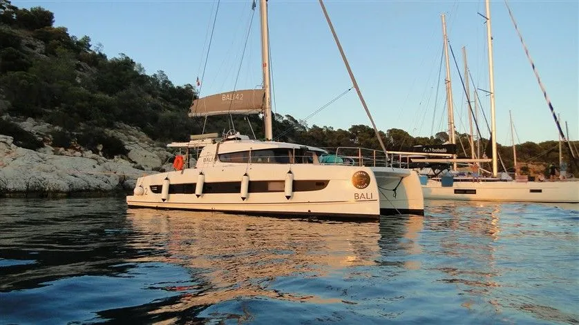 Exterior view of OCTOPUSSY, a Bali 4.2 catamaran at Athens, Greece