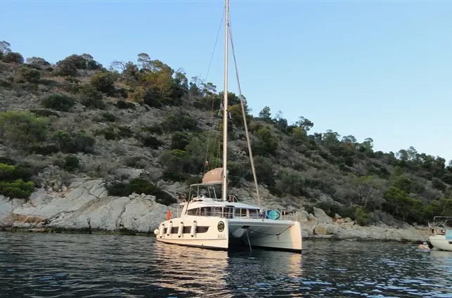 Exterior view of OCTOPUSSY, a Bali 4.2 catamaran at Athens, Greece