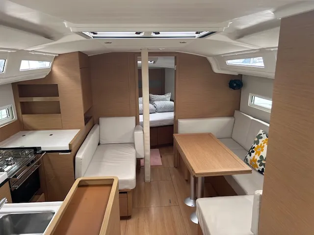 Salon of Tomeu, a Jeanneau Sun Odyssey 410 sailboat at Palma de Mallorca, Spain