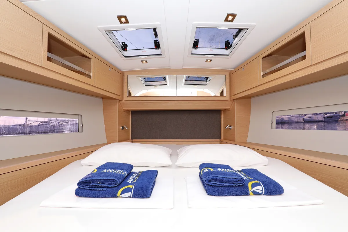 Cabin on Polar Flow, a Dufour 470 sailboat at Primošten, Croatia