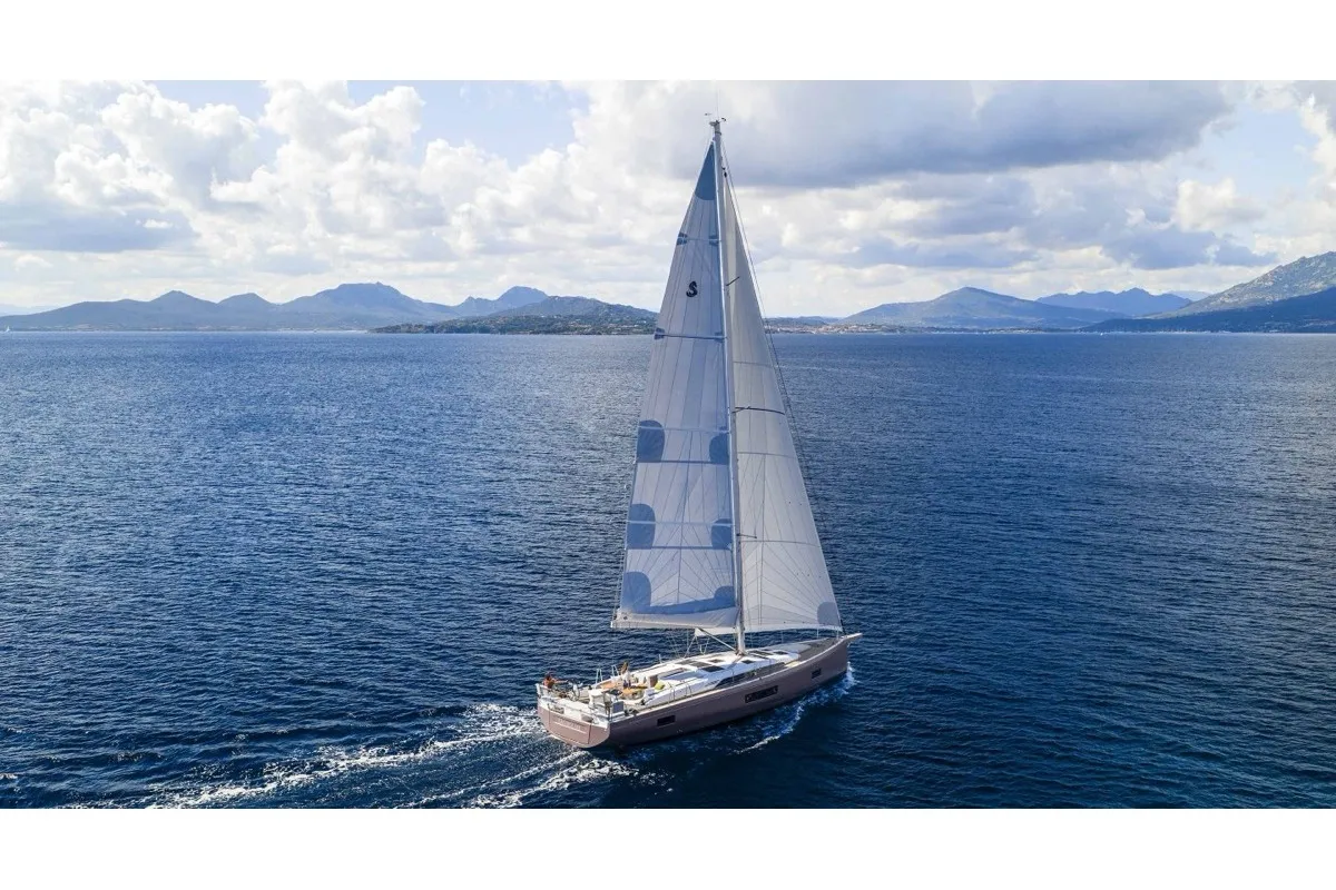 Exterior view of Margarita, a Beneteau Oceanis 52 sailboat at Olbia, Italy