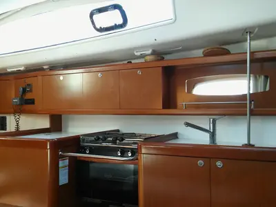 Galley of Arietta, a Beneteau Oceanis 40 sailboat at Volos, Greece