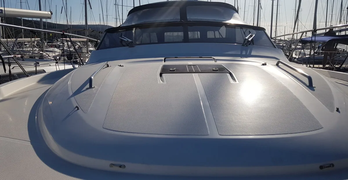 Deck of Rhea, a Bavaria Sport 400 Open motor yacht at Punat, Croatia