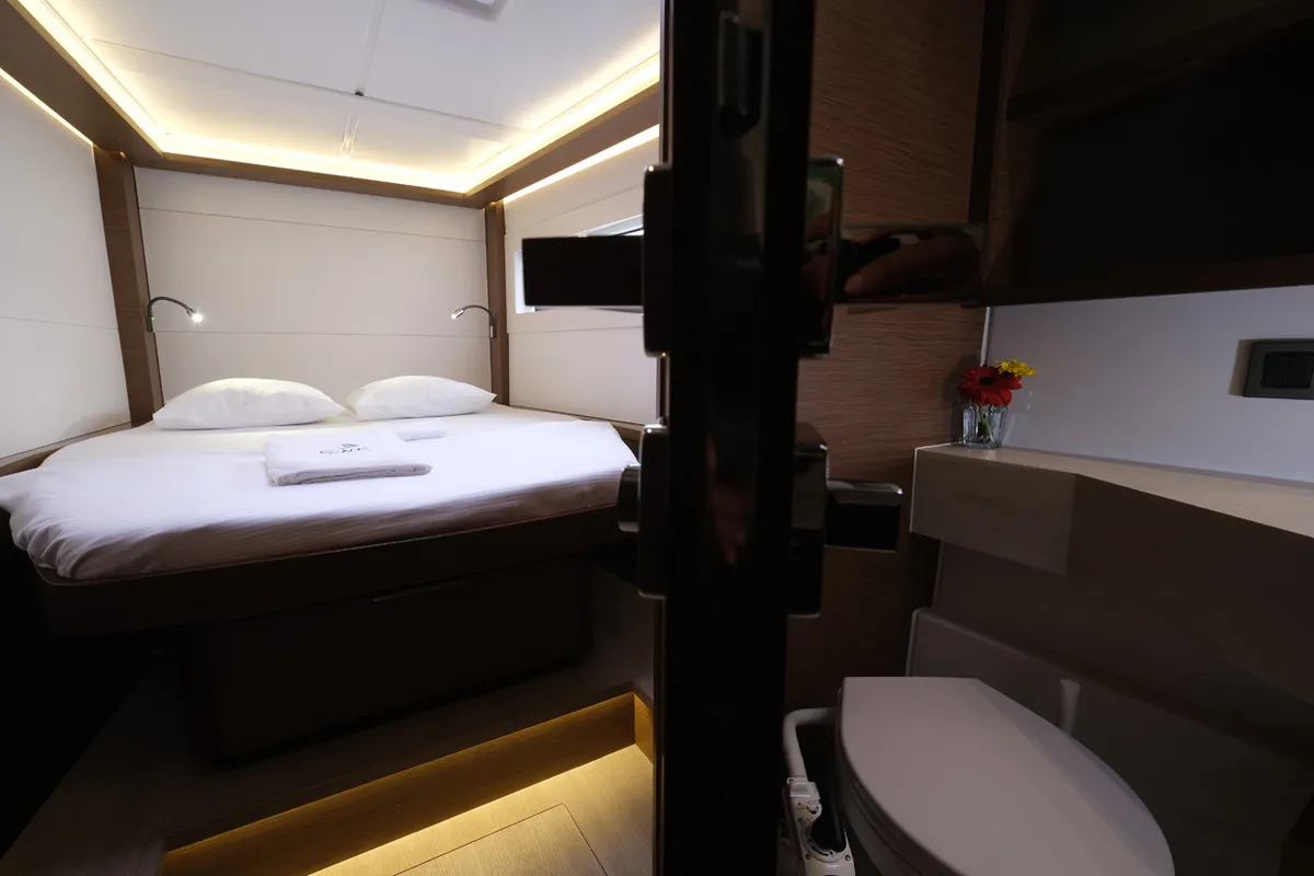 Cabin on Blu, a Lagoon 46 catamaran at Volos Municipality, Greece