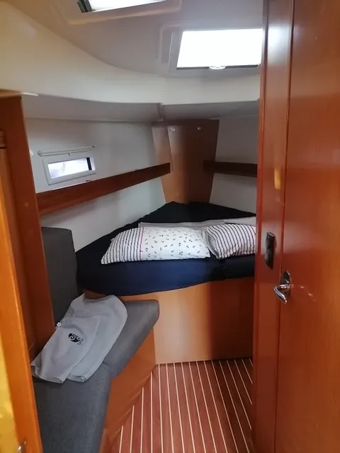 Cabin on Mayla, a Bavaria Cruiser 40 sailboat at Fethiye, Turkey