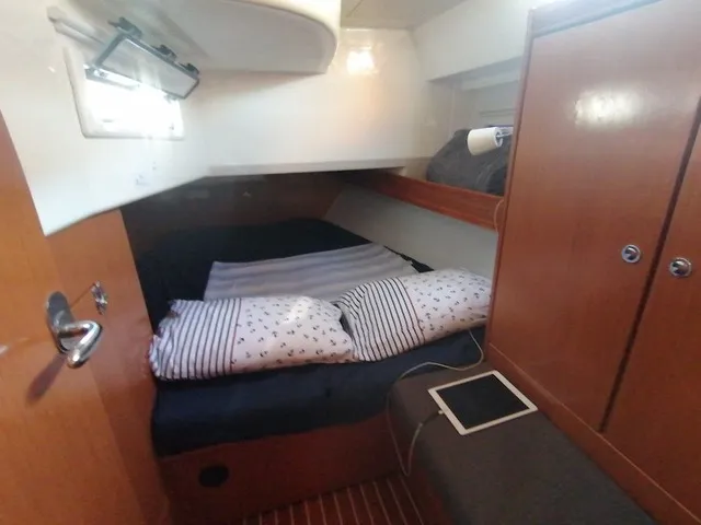 Cabin on Mayla, a Bavaria Cruiser 40 sailboat at Fethiye, Turkey