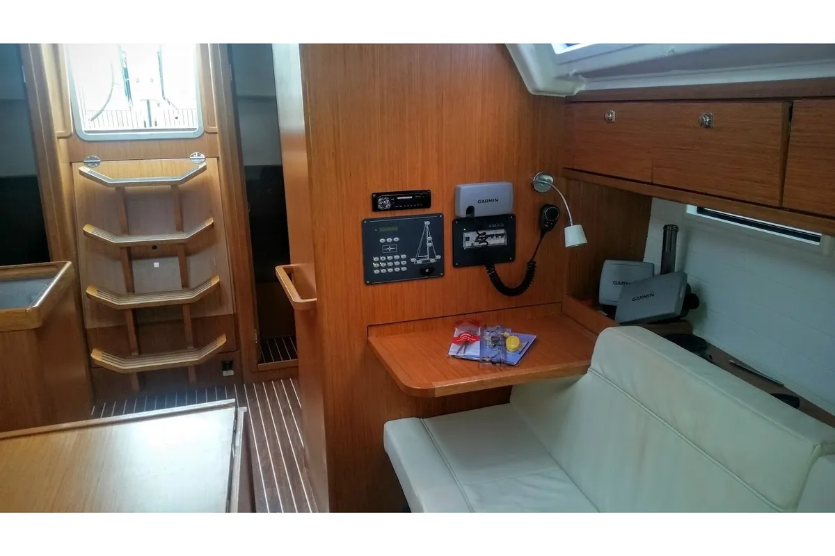 Salon of AF-B37C, a Bavaria Cruiser 37 sailboat at Athens, Greece