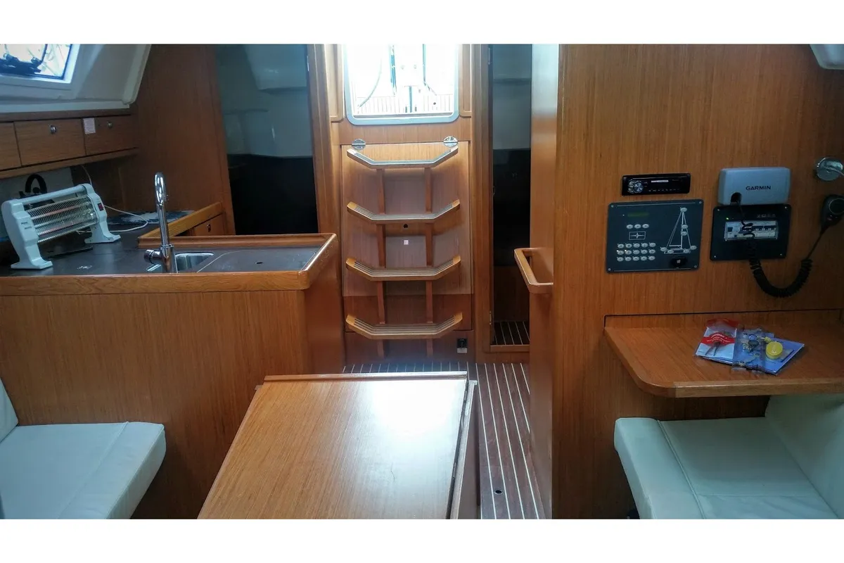 Galley of AF-B37C, a Bavaria Cruiser 37 sailboat at Athens, Greece