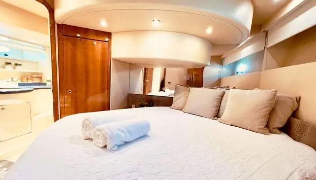 Azimut, a Azimut 58 motorboat at Mykonos, Greece