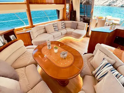 Azimut, a Azimut 58 motorboat at Mykonos, Greece
