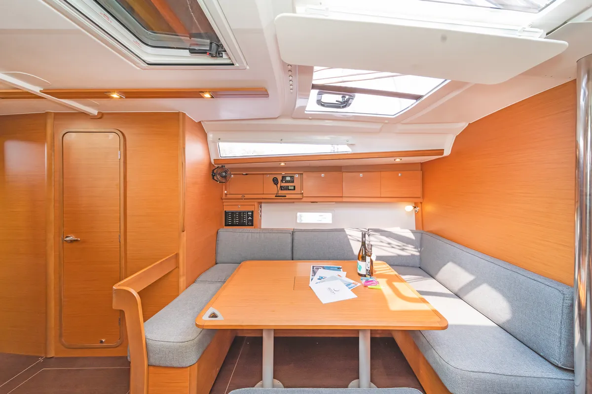 Salon of Hierax, a Dufour 430 sailboat at Volos, Greece