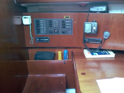 Hinitsa, a Beneteau Oceanis 393 sailboat at Kontokali, Greece