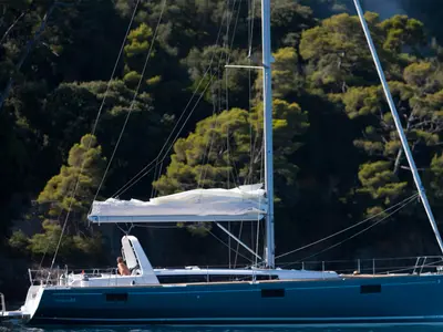 Nabucco: Forward Cabin #2 (Cabin Charter - 2 pax) Fully Crewed, ALL EXPENSES