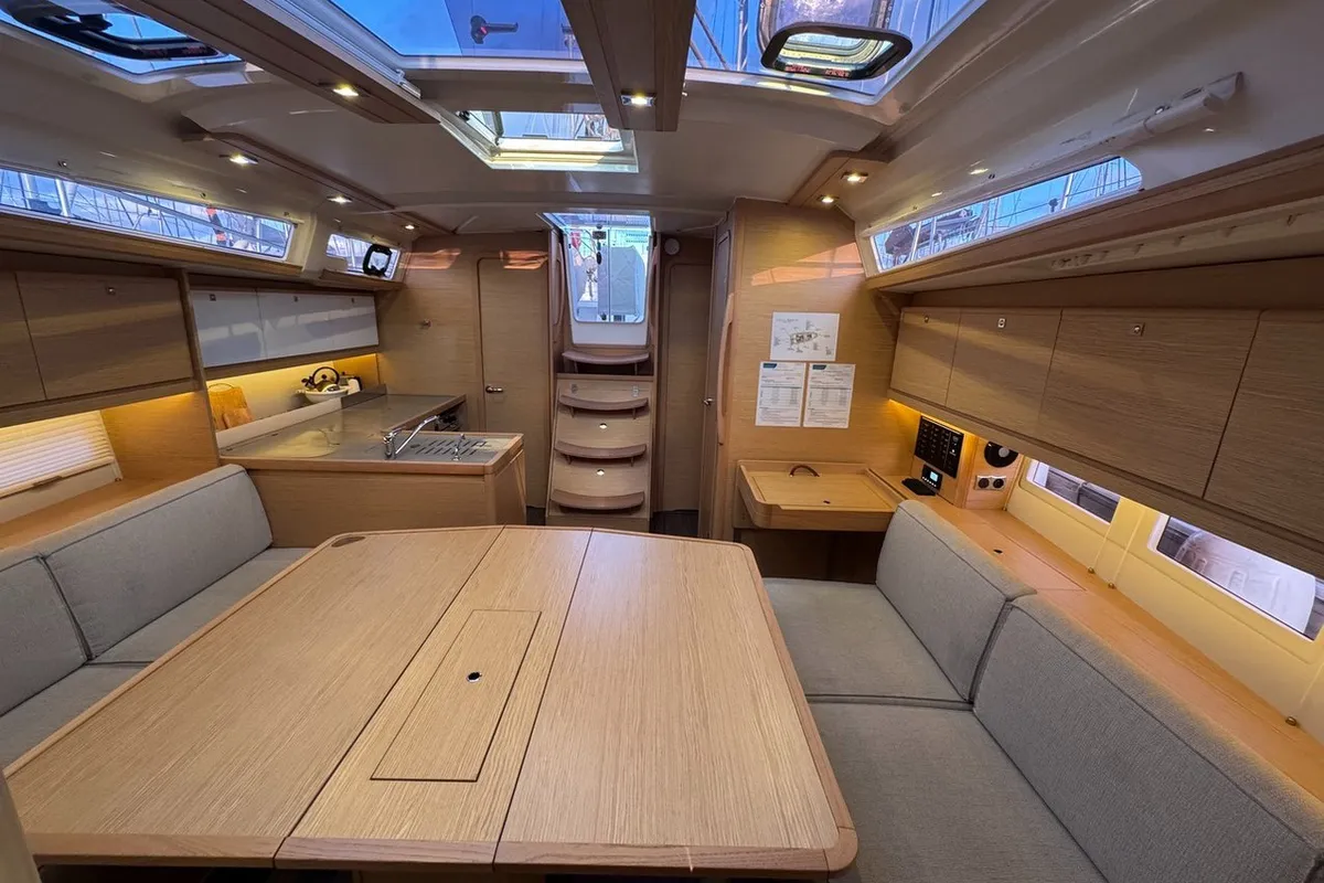 Salon of Stella Marie IV, a Dufour 390 sailboat at La Rochelle, France
