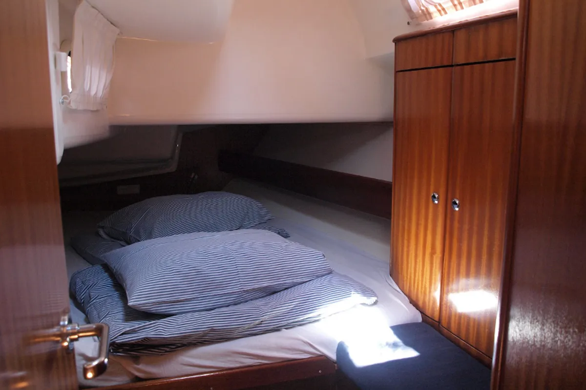 Cabin on Sea King, a Bavaria 42 sailboat at Primošten, Croatia