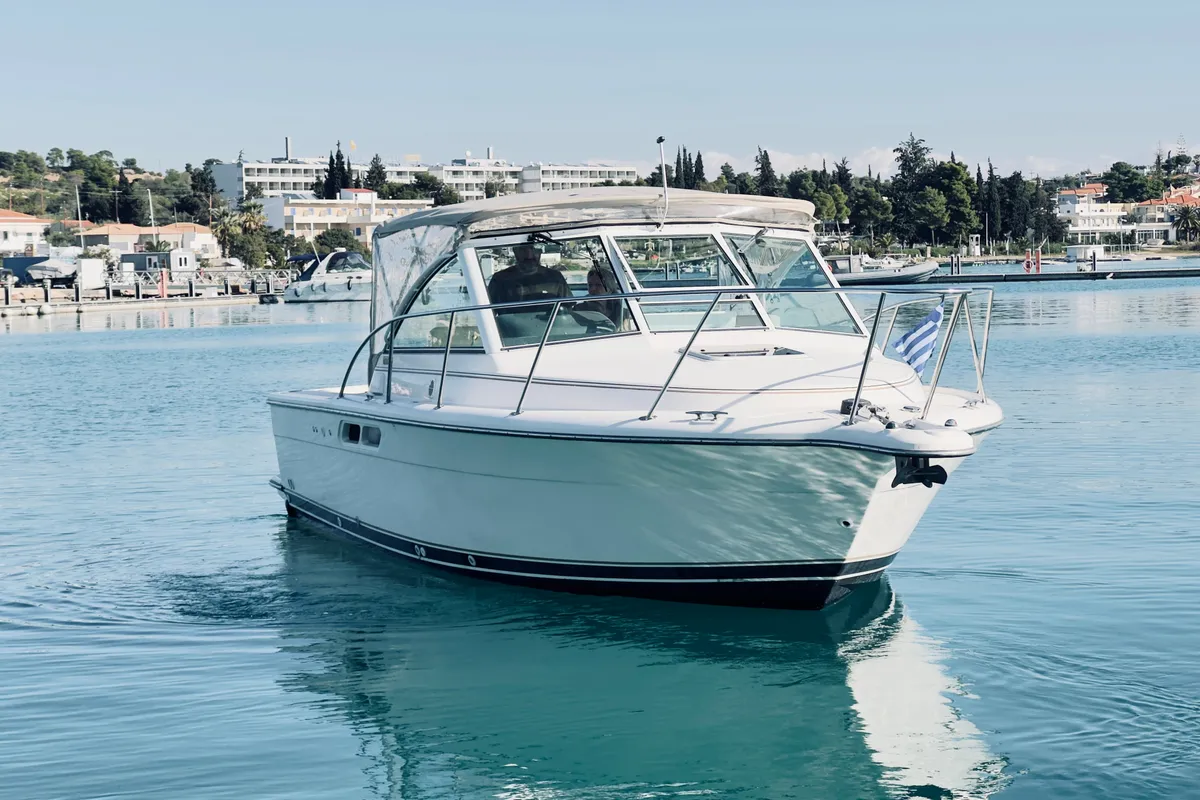Exterior view of Fiki, a Tiara 2900 Coronet motorboat at Kranidi, Greece