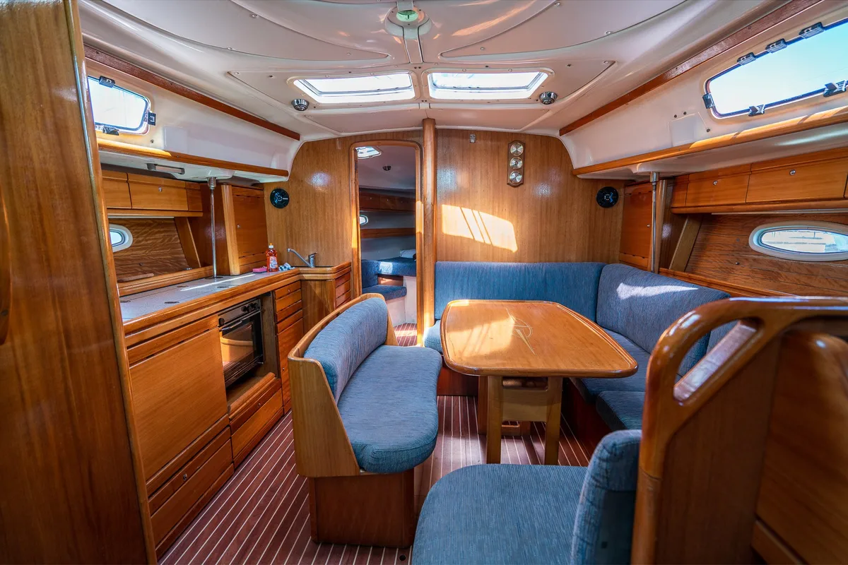 Salon of NADA, a Bavaria 39 Cruiser sailboat at Grad Trogir, Croatia