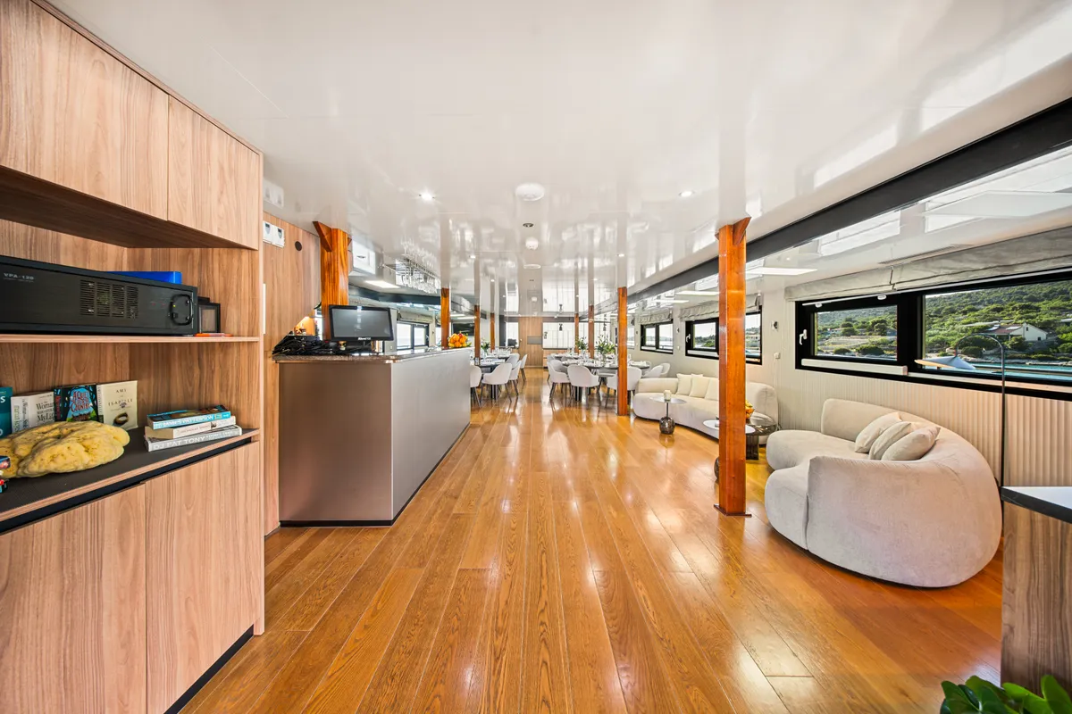 Salon of Karizma, a Gulet Motoryacht motor yacht at Split, Croatia