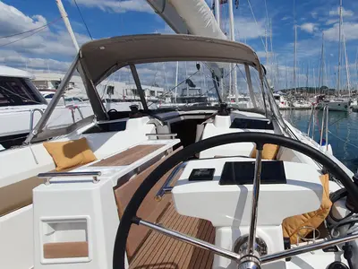 Cockpit of BREEZE, a Beneteau Oceanis 37.1 sailboat at Split, Croatia