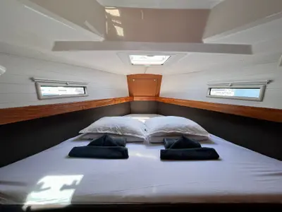Cabin on My Point, a Bavaria Cruiser 41 sailboat at Općina Marina, Croatia