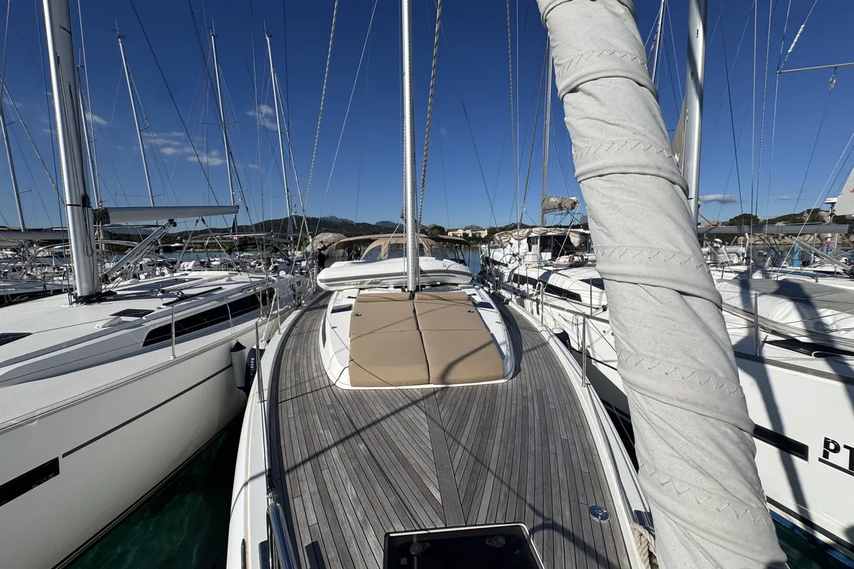 Exterior view of Sacuri, a Bavaria 46 Cruiser sailboat at Figari/Golfo Aranci, Italy