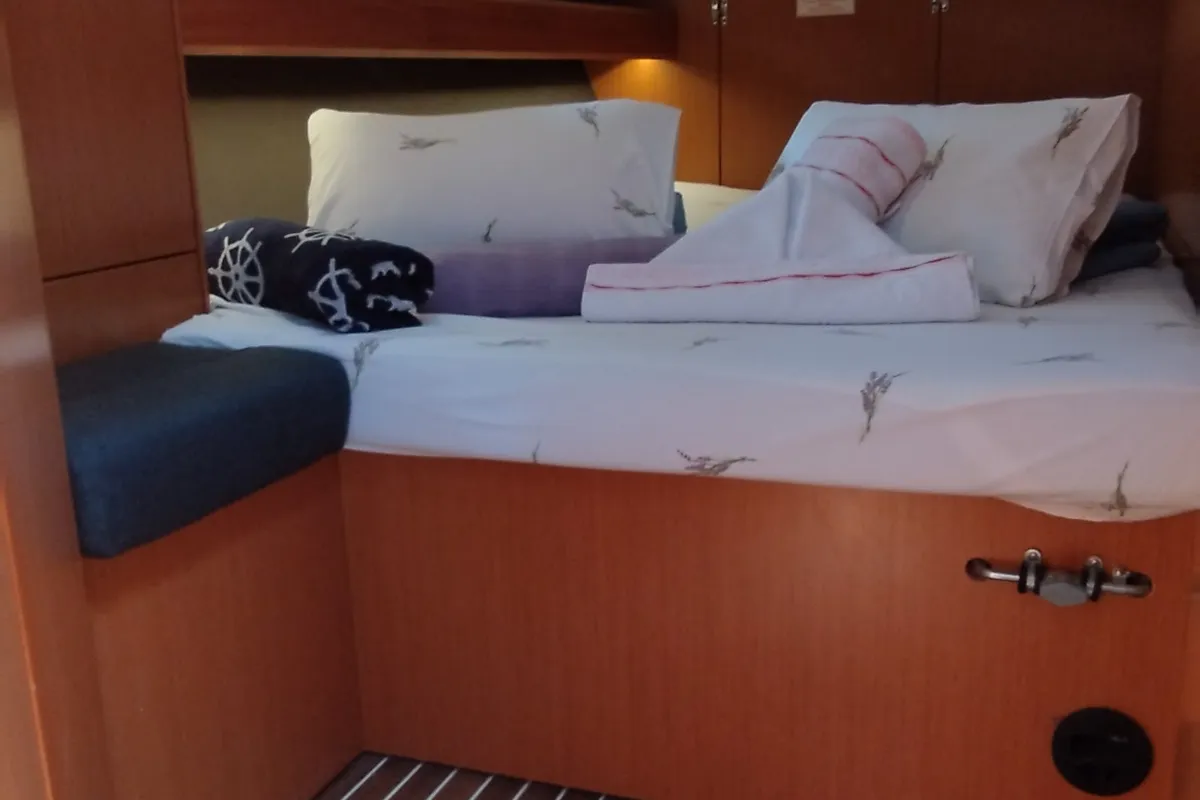 Cabin on Šiljo, a Bavaria Cruiser 46 sailboat at Split, Croatia