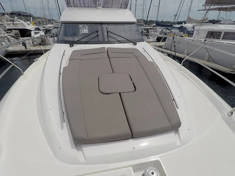 Deck of Serendipity, a Jeanneau Prestige 500 Fly motor yacht at Grad Šibenik, Croatia