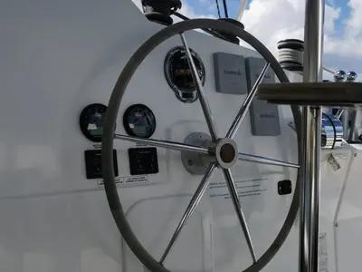 LUNADOR, a Fountaine Pajot Isla 40 catamaran at Propriano, France