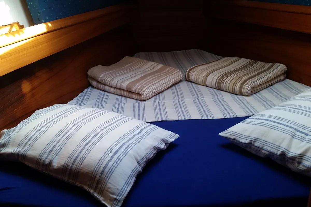 Cabin on Cingene, a Jeanneau Sun Odyssey 40 sailboat at Marmaris, Turkey