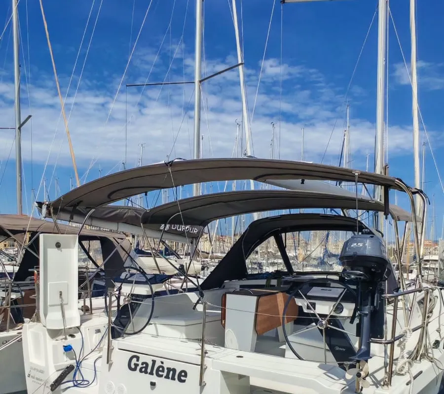 Galène, a Dufour 41 sailboat at Marseille, France