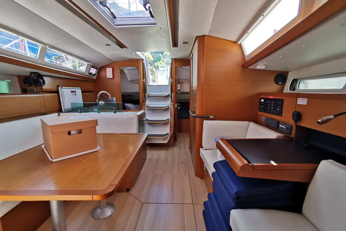 Salon of Star Gazer, a Jeanneau Sun Odyssey 419 sailboat at Grad Pula, Croatia