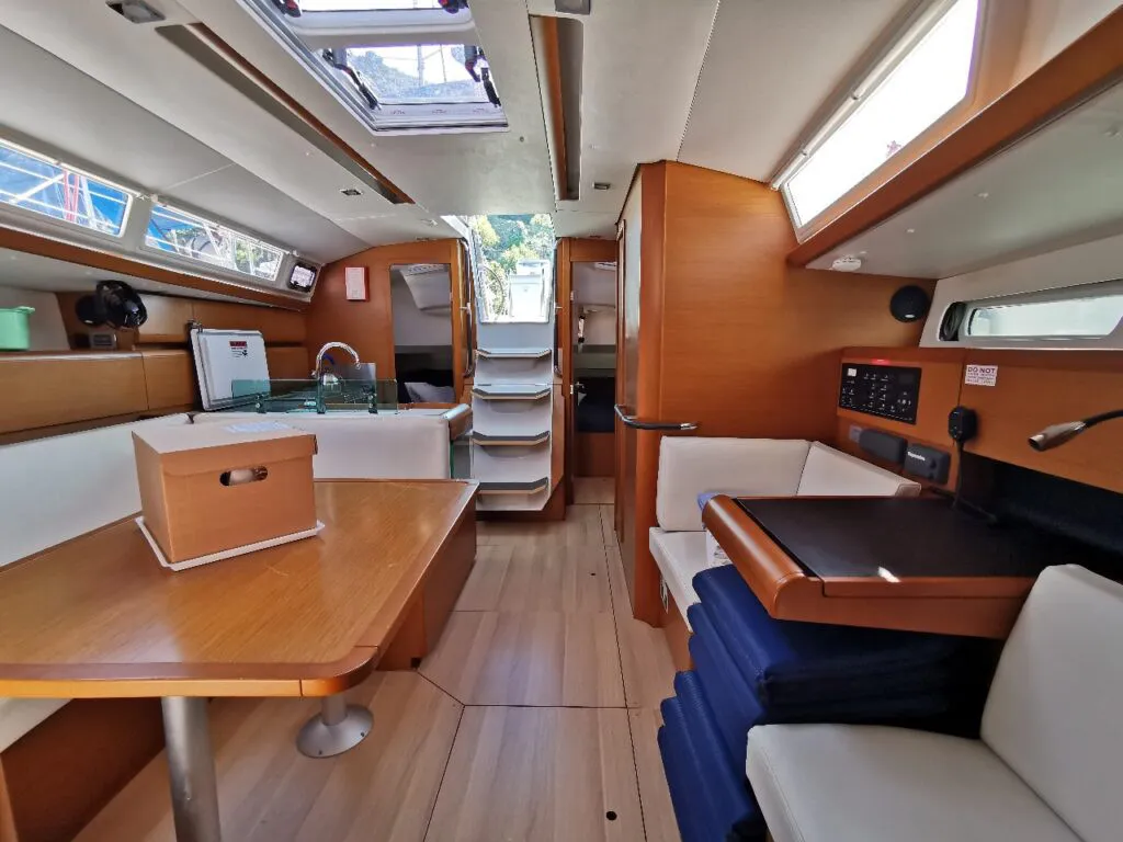 Salon of Star Gazer, a Jeanneau Sun Odyssey 419 sailboat at Grad Pula, Croatia