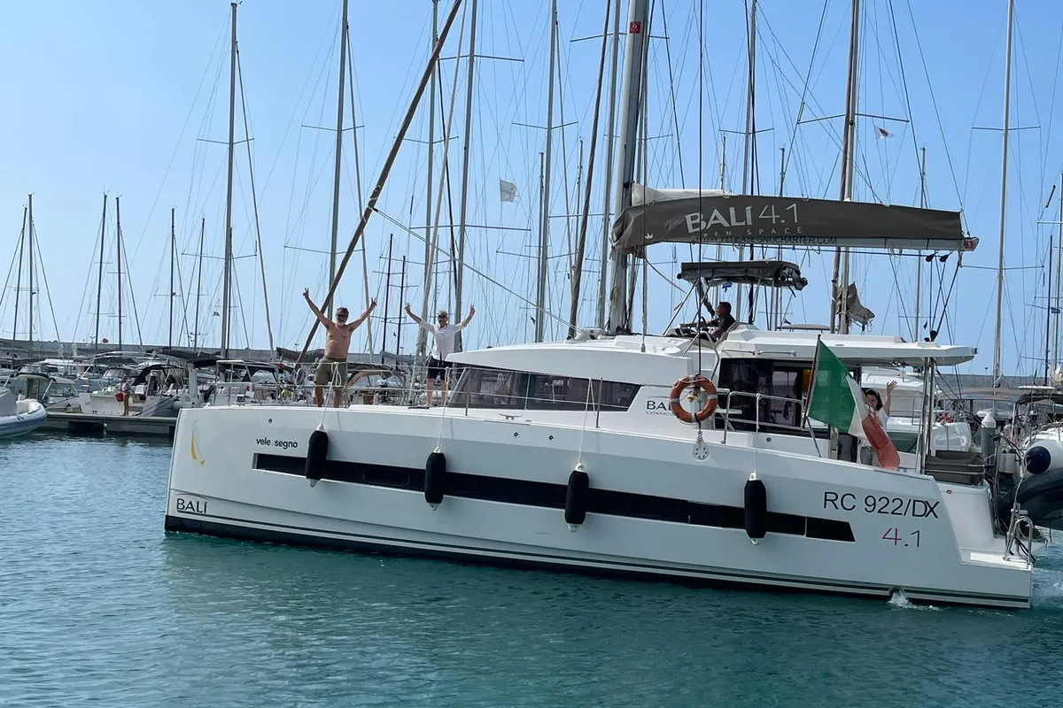Exterior view of Negroni, a Bali 4.1 catamaran at Capo d'Orlando, Italy