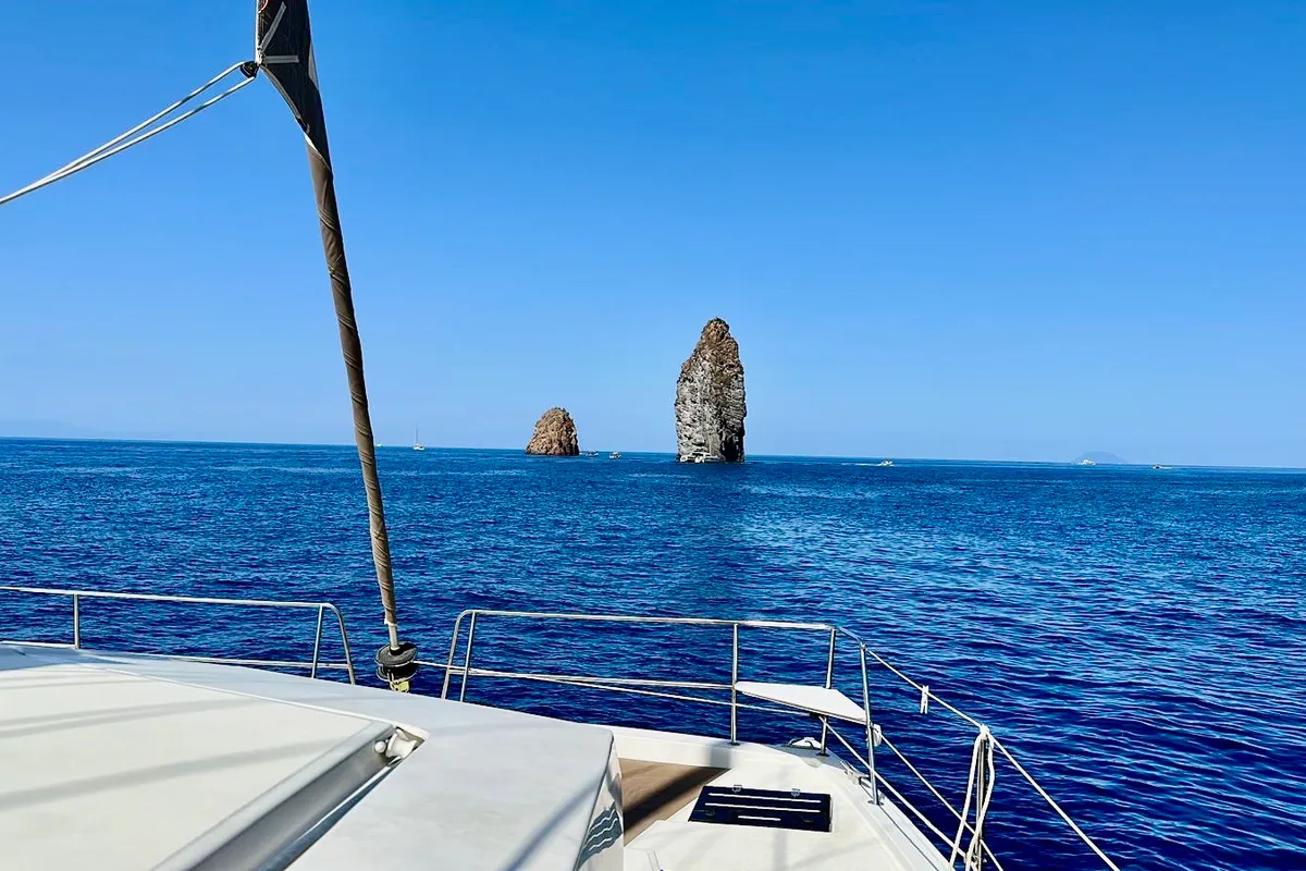 Exterior view of Negroni, a Bali 4.1 catamaran at Capo d'Orlando, Italy