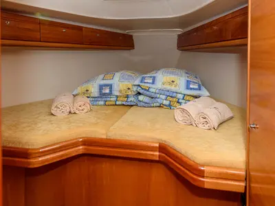 Cabin on Dišpet, a Bavaria 33 Cruiser sailboat at Grad Trogir, Croatia