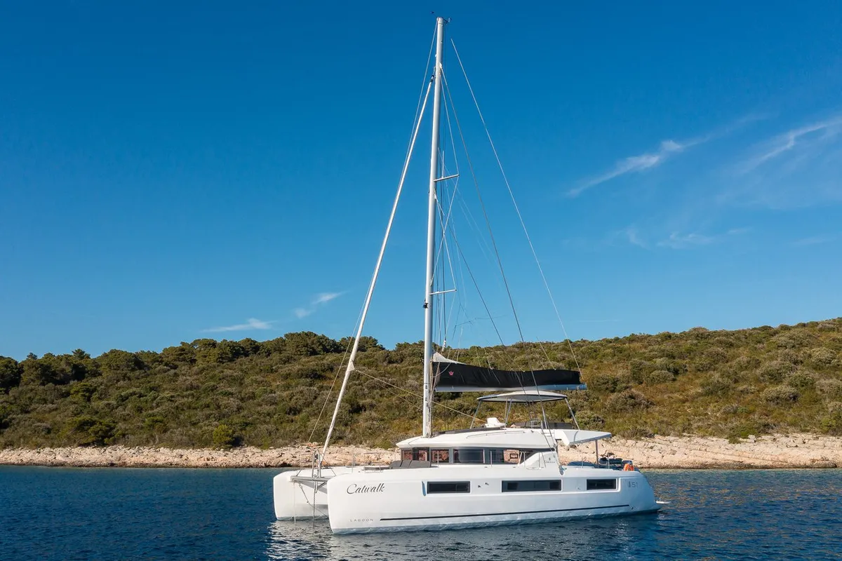 Exterior view of Catwalk, a Lagoon 51 OW catamaran at Grad Kaštela, Croatia