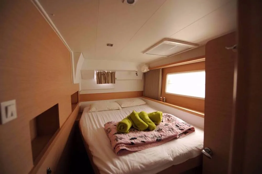 Cabin on Ipanema, a Lagoon 400 S2 catamaran at Athens, Greece