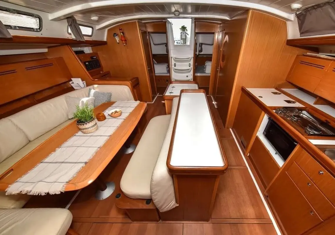 Pearl, a Beneteau Cyclades 50.5 sailboat at Volos, Greece
