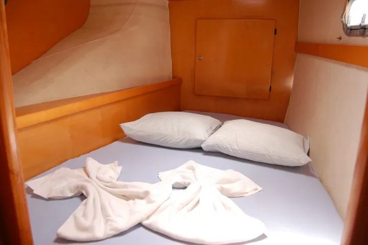 Cabin on Piropo Primero, a Fountaine Pajot Belize 43 catamaran at es Jonquet, Spain