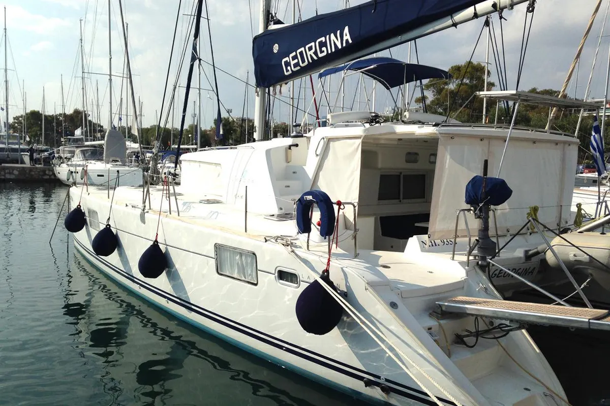 Salon of Georgina, a Lagoon 440 catamaran at Athens, Greece