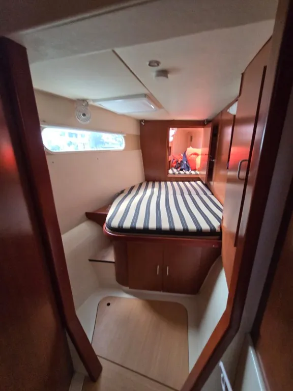 Cabin on Moko Jumbie, a Leopard 46 catamaran at Ribishi, Saint Vincent and the Grenadines