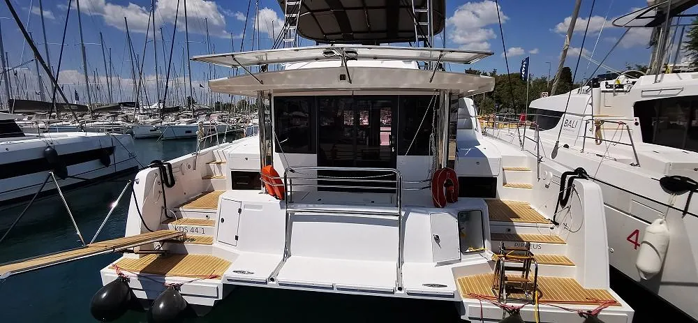 Exterior view of Kos 44.2, a Bali 4.4 catamaran at Municipal Unit of Lefkada, Greece