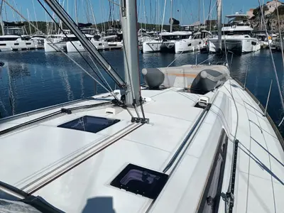 Deck of Luna Rossa, a Beneteau Oceanis 48 sailboat at Šibenik, Croatia