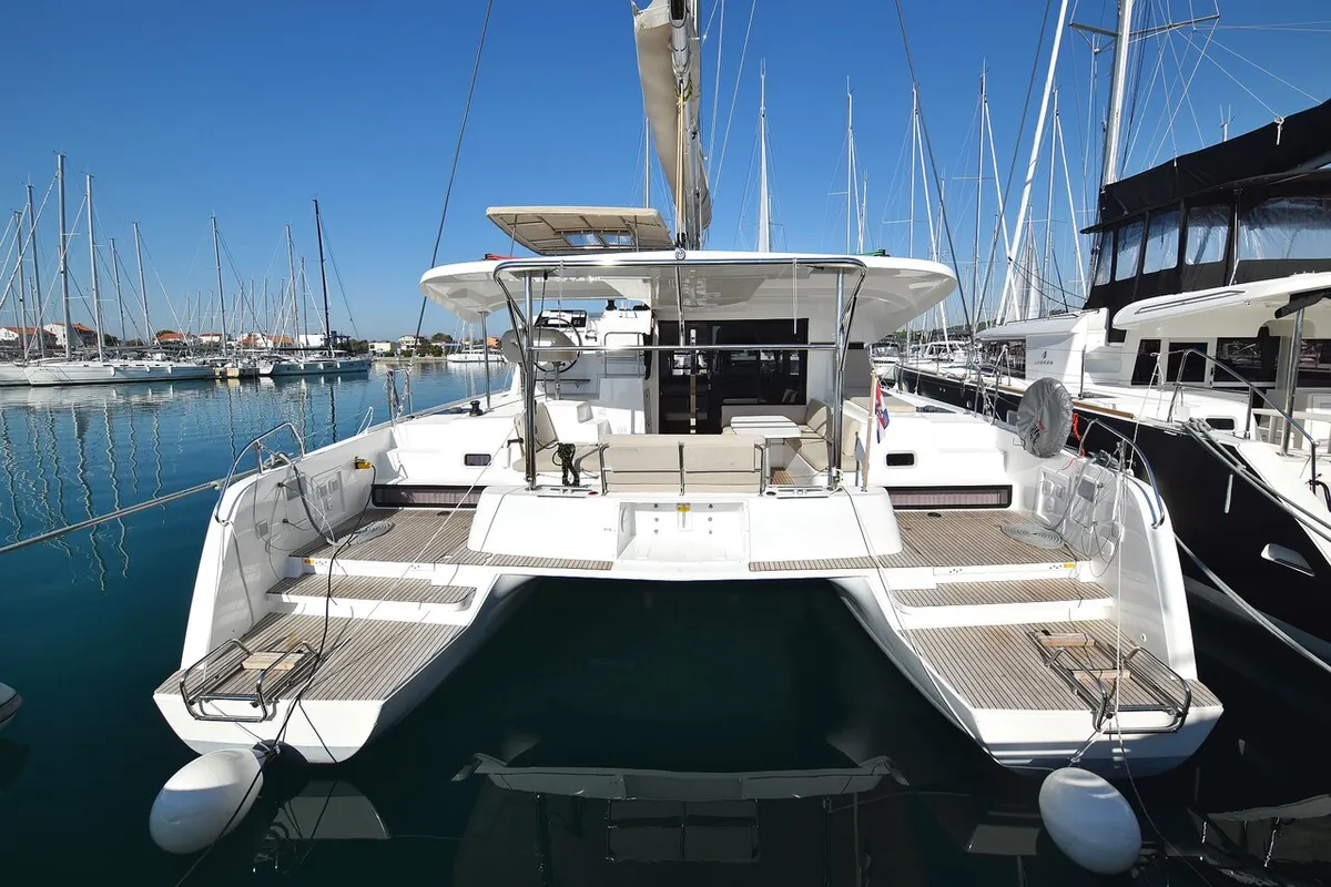 Exterior view of Cuzamen, a Lagoon 42 catamaran at Sukošan, Croatia